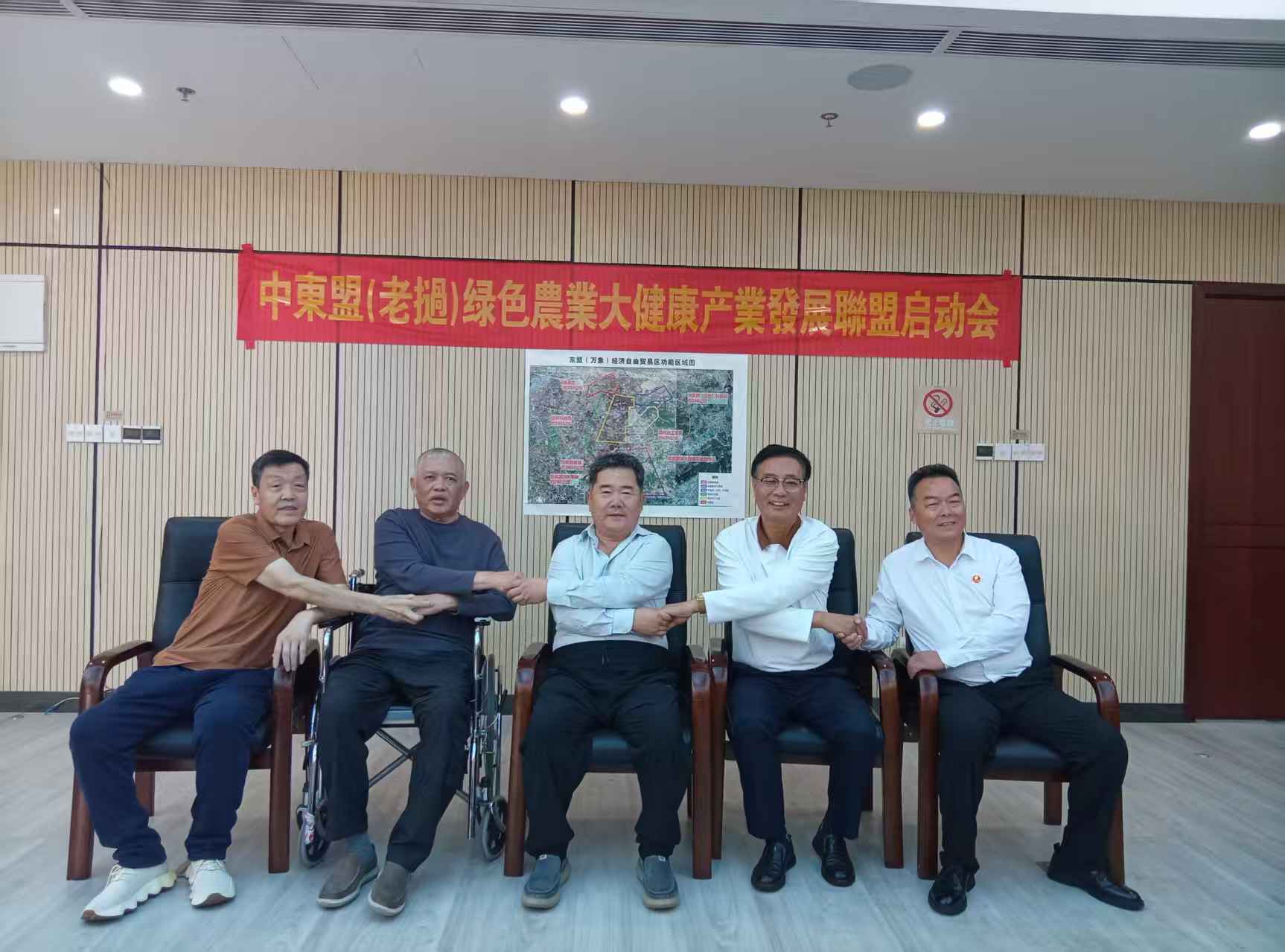 af6751e2fe87e33bd1af68e4b74dac86.jpg af6751e2fe87e33bd1af68e4b74dac86.jpg