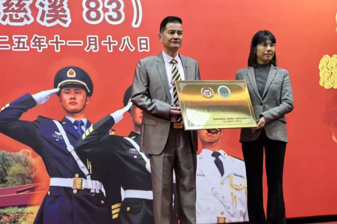 386667e3ed62a095460e29563ca8b7cc.jpg 386667e3ed62a095460e29563ca8b7cc.jpg